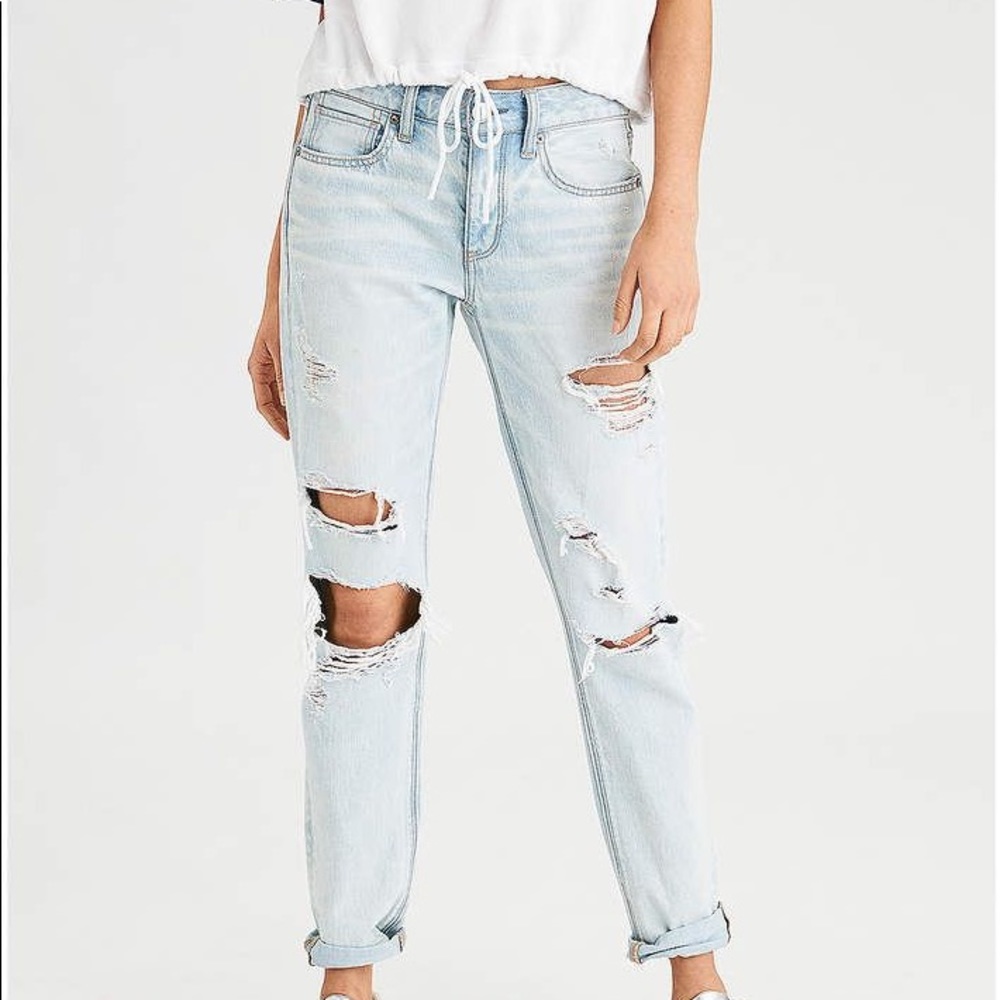 American Eagle Destroyed Girlfriend Jeans